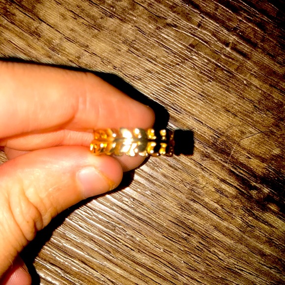 Gold Rings - Picture 3 of 3